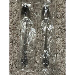 (1) Infant Feeding Spoon Brahms (Stainless) by Oneida Silver  NEW